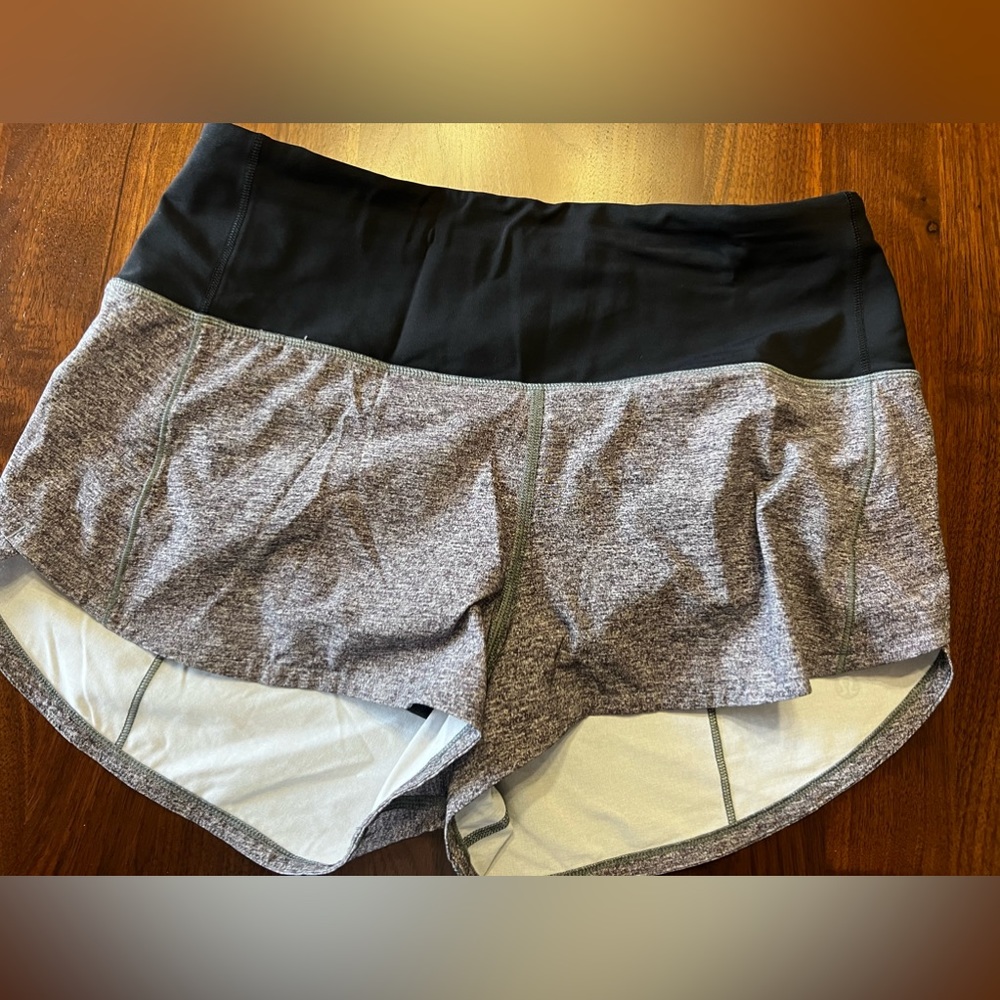 Lululemon Speed Up Shorts 2.5”